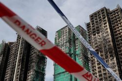 Hong Kong tổ chức tưởng niệm nạn nhân thảm kịch cháy chung cư, bắt giữ 11 nghi phạm