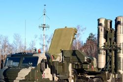 Giá thành tên lửa hệ thống S-400 Nga vẫn 'phải chăng' hơn so với đạn Patriot Mỹ