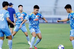 HLV Kim Sang Sik chốt danh sách, U22 Việt Nam chỉ có một Việt kiều dự SEA Games 33