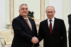 Thủ tướng Hungary cảnh báo về 'cơn địa chấn chính trị' tại châu Âu