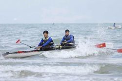 Đà Nẵng xếp đầu tại giải đua thuyền Rowing biển