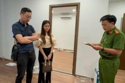 Nữ tiếp viên hàng không cùng 'chồng hờ' điều hành đường dây gái bán dâm