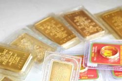Ngưỡng đánh thuế giao dịch vàng miếng không ảnh hưởng người dân tích trữ