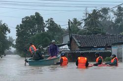 Người dân vùng lũ được khám bảo hiểm y tế không cần đúng tuyến