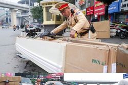 Tập trung xử lý xe chở hàng cồng kềnh dịp cận Tết