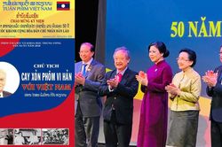 Phim tài liệu về Chủ tịch Kaysone Phomvihane khai mạc 'Tuần phim Việt Nam tại Lào'