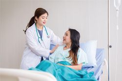 Lộ trình miễn viện phí