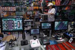 Cơn sốt AI đang tạo ra khủng hoảng nguồn cung chip nhớ?