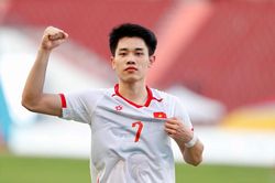Đình Bắc tỏa sáng đúng lúc, cởi nút thắt cho U22 Việt Nam