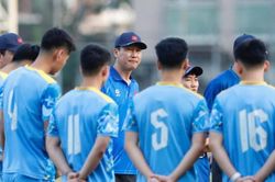U22 Việt Nam không được tập sân Rajamangala trước trận Lào