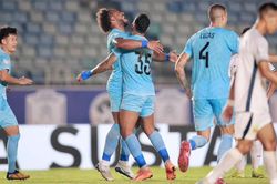 Xuân Son lập hat-trick, Nam Định thắng tưng bừng ở cúp C1 Đông Nam Á