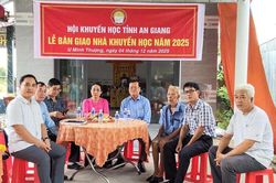 Hội Khuyến học tỉnh An Giang bàn giao nhà Khuyến học