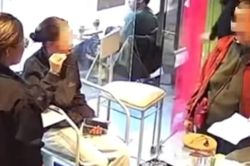 Hà Nội: Yêu cầu hai cán bộ 'chê 30.000 đồng ủng hộ lũ lụt' nghiêm túc rút kinh nghiệm