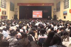 'Mưa đỏ': Đánh thức ký ức phim lưu động – tạo nhịp cầu văn hóa kết nối các thế hệ