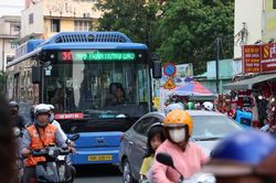 TP HCM: Giao thông đường bộ gây ô nhiễm, bụi mịn vượt chuẩn nhiều lần