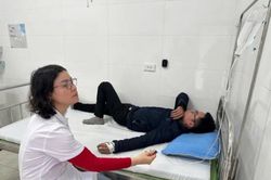 Nhiều ca mắc cúm A trở nặng, bác sĩ khuyến cáo người dân không tự ý dùng Tamiflu