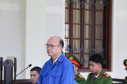Con đường sa ngã của cựu Chủ tịch xã Na Ngoi
