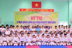 Hơn 120 võ sinh thi thăng đẳng quốc gia môn Karate