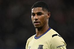 PSG đổi Barcola lấy Rashford, MU chốt vụ Zirkzee