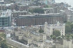 Anh: Ném thực phẩm gây rối ở Tháp London, 4 người bị bắt