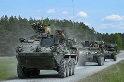 Quân sự thế giới hôm nay (8-12): Ba Lan 'mua' 250 xe bọc thép Stryker với giá '1 USD'?