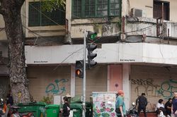 Làn sóng trả mặt bằng 'bùng lên' trên nhiều tuyến phố ở Hà Nội
