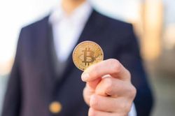 Bitcoin lao dốc, nhà đầu tư quay lưng với cuộc chơi mạo hiểm