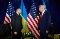 Ông Trump nói 'hơi thất vọng' về Tổng thống Ukraine Zelensky