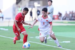 HLV Malaysia bất ngờ tâng bốc U22 Việt Nam trước trận 'sinh tử' ở SEA Games 33
