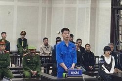 Dùng dao tấn công bạn gái cũ, nam thanh niên nhận án 15 năm tù