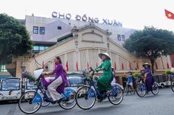 Chợ Đồng Xuân trở thành trung tâm của Lễ hội Thiết kế sáng tạo Hà Nội 2026