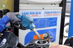 Giá xăng ngày mai sẽ giảm, sau khi tăng mạnh vào tuần trước?