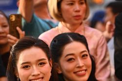 Phương Nga và Đỗ Hà vui vẻ hội ngộ, xóa tan tin đồn bất hòa