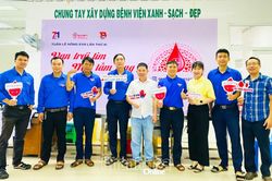 Lan tỏa nghĩa cử 'giọt hồng' trong ngành Điện