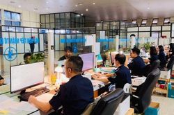Vận chuyển hàng hóa hai chiều: Ngày đầu suôn sẻ tại Hữu Nghị