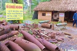 Độc đáo ngôi nhà trưng bày hàng trăm vỏ bom ở Quảng Trị