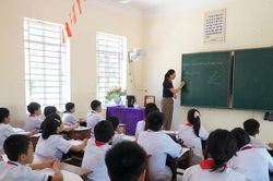 Hơn 3.000 hồ sơ đăng ký, Nghệ An phải điều chỉnh phương thức tuyển dụng giáo viên