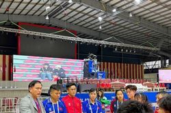 Futsal nữ Việt Nam thắng Indonesia 3-1 trong trận ra quân SEA Games