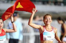 Bảng tổng sắp huy chương SEA Games 33 mới nhất ngày 14/12: Indonesia vượt Việt Nam; U22 Việt Nam cần cẩn thận 'chiêu' của Philippines với Đình Bắc