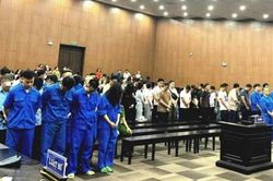Hai 'ông trùm' tổ chức đánh bạc tại Câu lạc bộ Lucas Palace lãnh án 6 năm tù