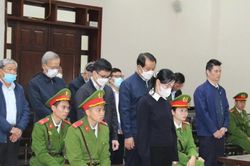 Xét xử phúc thẩm vụ Cty Phúc Sơn: Cựu Chủ tịch UBND tỉnh Vĩnh Phúc vắng mặt vì bị đột quỵ
