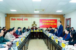 Chủ tịch UBND tỉnh Võ Trọng Hải tiếp công dân phiên định kỳ tháng 12/2025