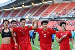 U22 Philippines sụp đổ ở những phút cuối, U22 Việt Nam giành quyền vào chơi trận chung kết SEA Games 33
