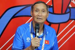 HLV Mai Đức Chung: 'Đội tuyển Việt Nam sẽ thắng Philippines'