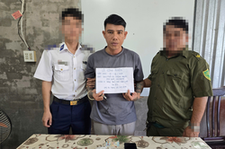 Bộ tư lệnh Vùng Cảnh sát biển 4 phát hiện, bắt giữ các đối tượng tàng trữ trái phép chất ma túy