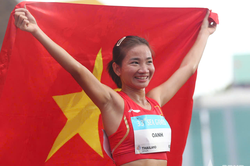 Nguyễn Thị Oanh 'vô đối', điền kinh Việt Nam giành 12 huy chương vàng SEA Games 33
