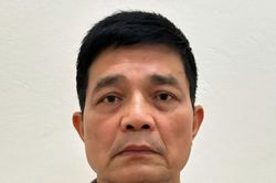 Cựu Cục trưởng Cục An toàn thực phẩm bị cáo buộc nhận hối lộ gần 44 tỷ đồng