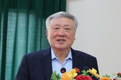 Phó Thủ tướng: Tiếp tục điều chỉnh tăng lương cơ bản năm 2026