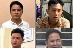 Phát hiện 2 ô tô chở 19 người xuất cảnh trái phép sang Campuchia... đánh bạc