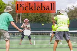 Pickleball gây hơn 700 khiếu nại tiếng ồn ở Singapore